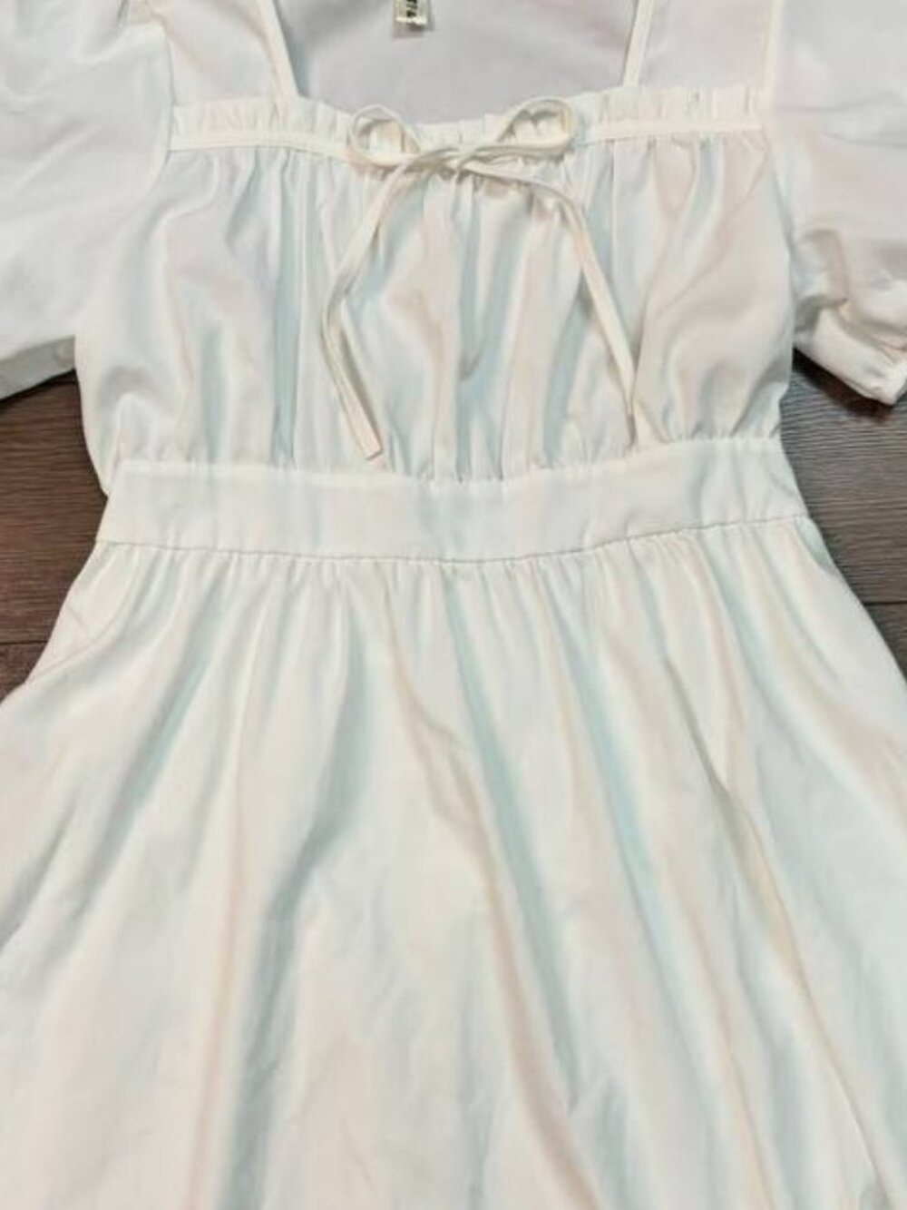 White Short Sleeve Dress - Picture 2 of 3